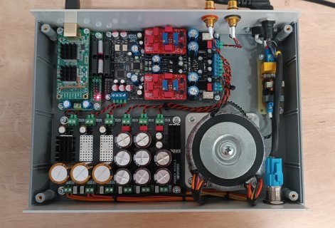 ЦАП AH-D6.1 со сменными аналоговыми фильтрами